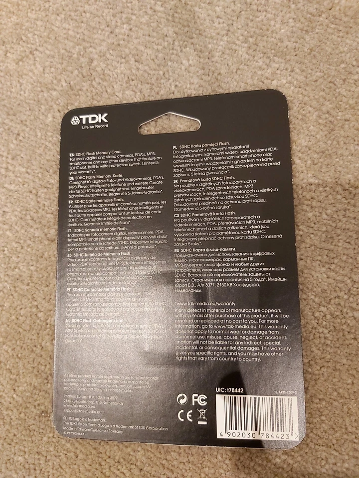 TDK SDHC Flash Memory Card 4GB - New - Sealed - Image 2 of 2