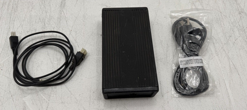 Symbol Motorola SAC9000-4000 w/ 4x SYM-9000 Batteries and Power Cables - Picture 4 of 5