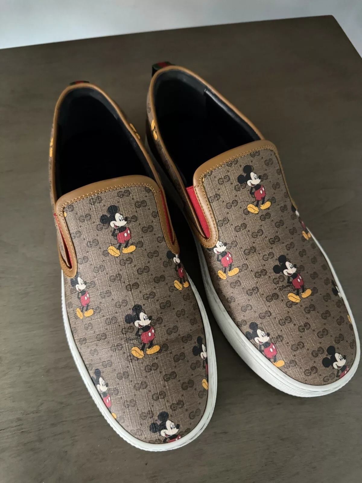 Baskets homme Gucci X Disney Mickey Supreme Mini GG taille 8 UE/9 US
