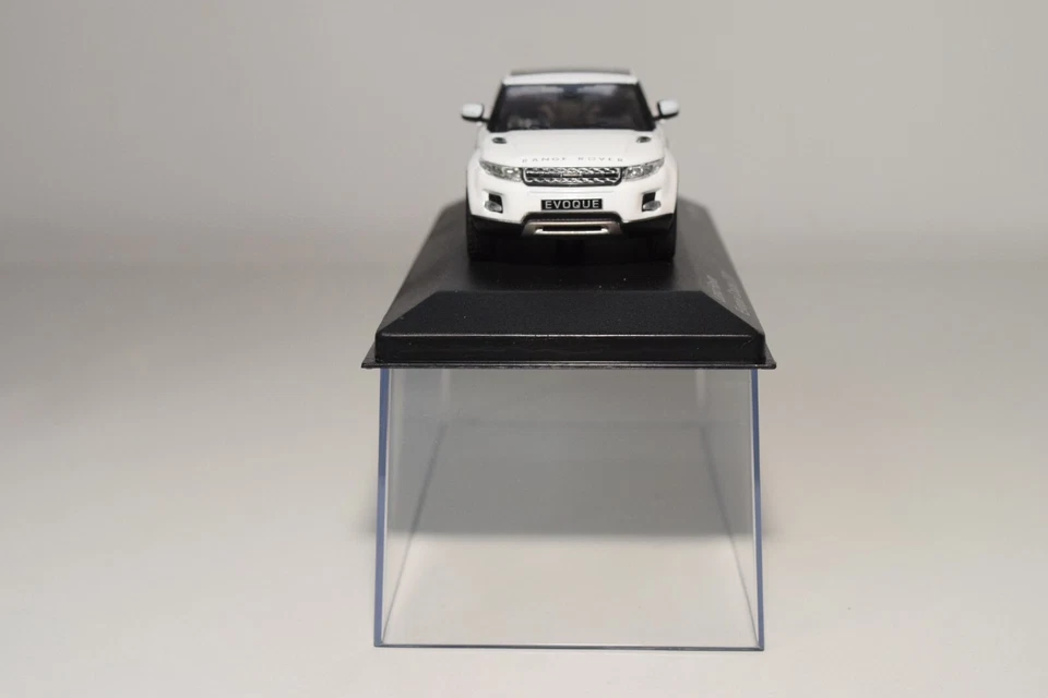 A78 1:43 WHITEBOX WB227 RANGE ROVER EVOQUE COUPE 2011 WHITE MIB - Immagine 4 di 4