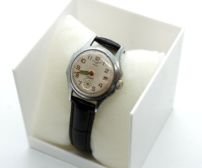 Chaika Rare Vintage USSR Wristwatch Watch 17 Jewels CHCHZ