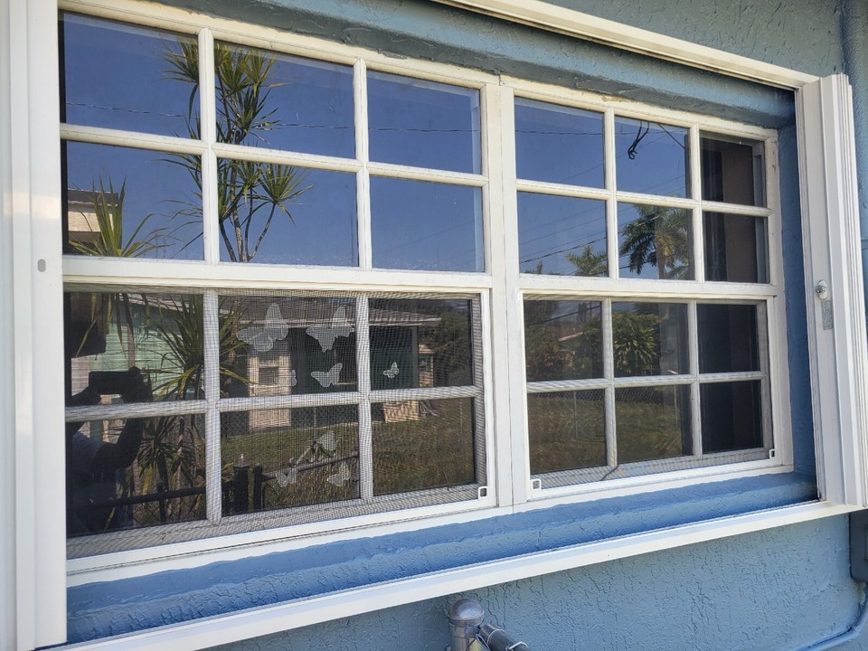 WINDOW SCREENS CUSTOM MADE UP TO SIZES 45
