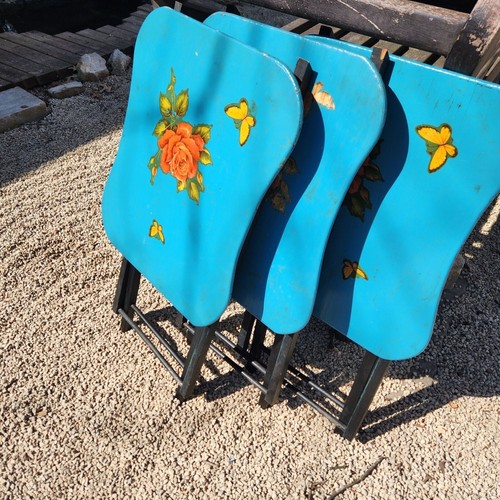 Vintage Wooden Folding TV Trays - Set of 3 Hand-Painted Blue Tables with Floral - Picture 10 of 11