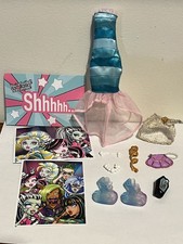 Monster High Lagoona Blue Dawn Of The Dance Collector Doll Full Dress Shoes Outf