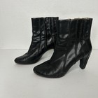 Foto 1 di 8