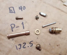 1986 1987 Suzuki VS700 INTRUDER rear carb needle jet jets float valve etc.. OEM