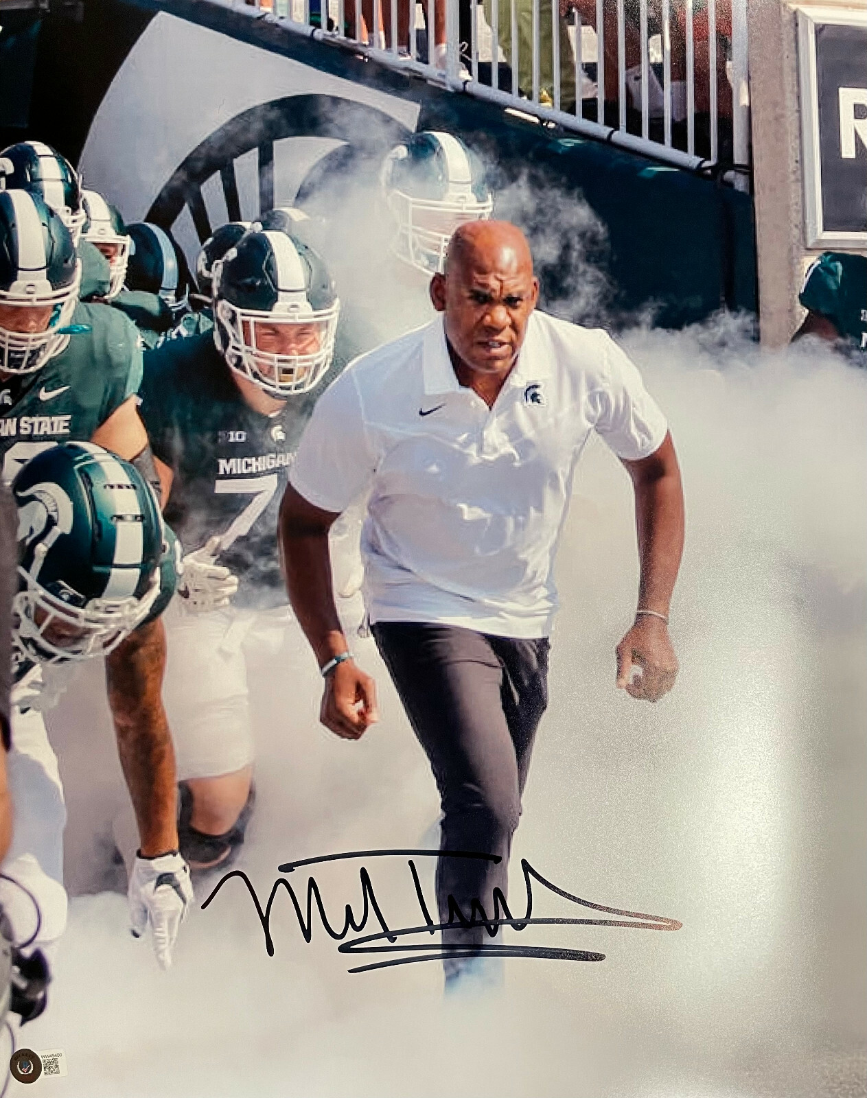 MEL TUCKER Autographed Signed Michigan State Spartans 11x14 RUN PHOTO BECKETT WITNESS COA 