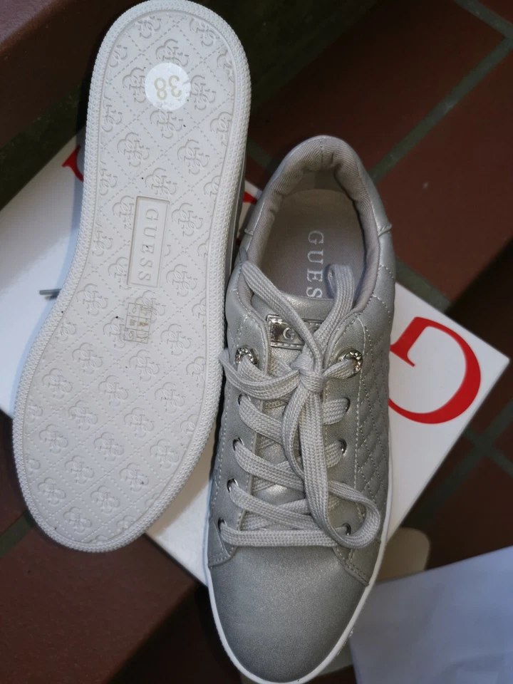SNEAKER DONNA GUESS SILVER NUOVE - Immagine 2 di 4