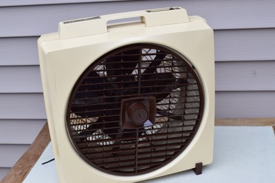 Vintage Collectible Mistral Gyro-Aire 