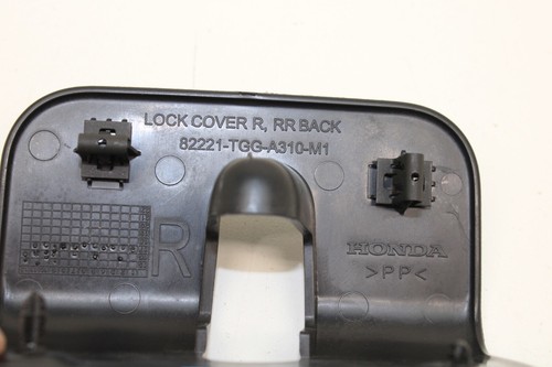 2017-2021 Honda Civic Hatchback REAR SEAT RIGHT FOLDING LOCK STRIKER COVER OEM - Picture 10 of 10