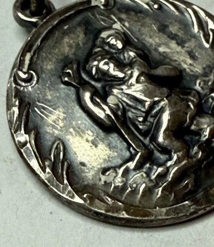 Vintage 3-D Raised St Christopher Sterling Silver Medal Circa 1950s - Picture 3 of 7
