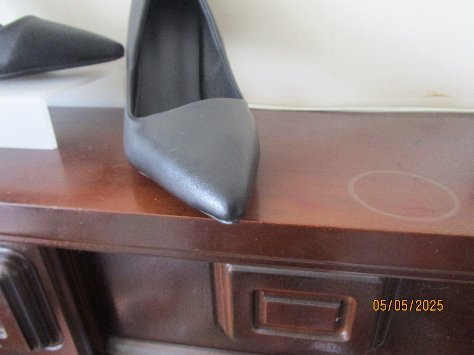 Picture 3 of 8