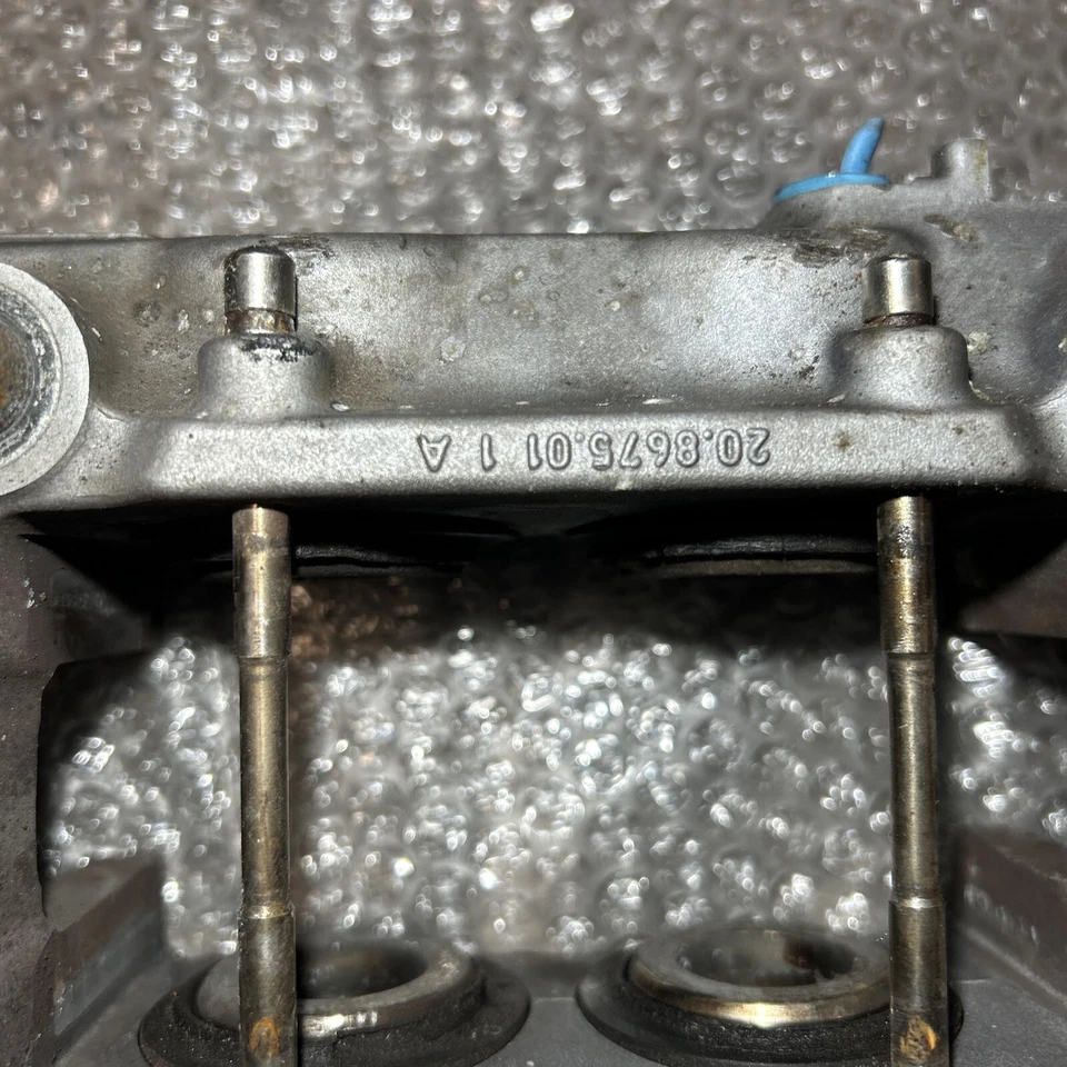 Renault Megane RS MK3 250 265 275 08-15 Front Brembo Brake Caliper  - Image 4 of 4