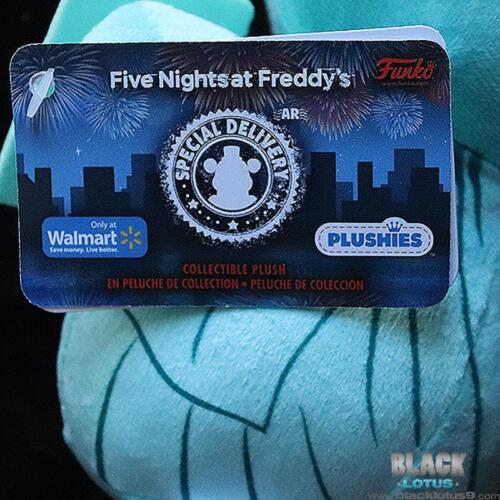 Funko Pop! Peluche Liberty Chica Five Nights at Freddy's 4th of July Walmart FNAF - Imagen 3 de 3