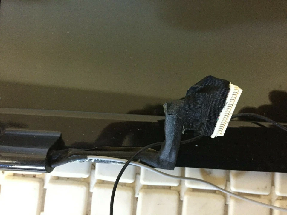 Cubierta marco bisagras planas con LCD incluido montado Acer Aspire 5535 5525 Foto 4 de 4