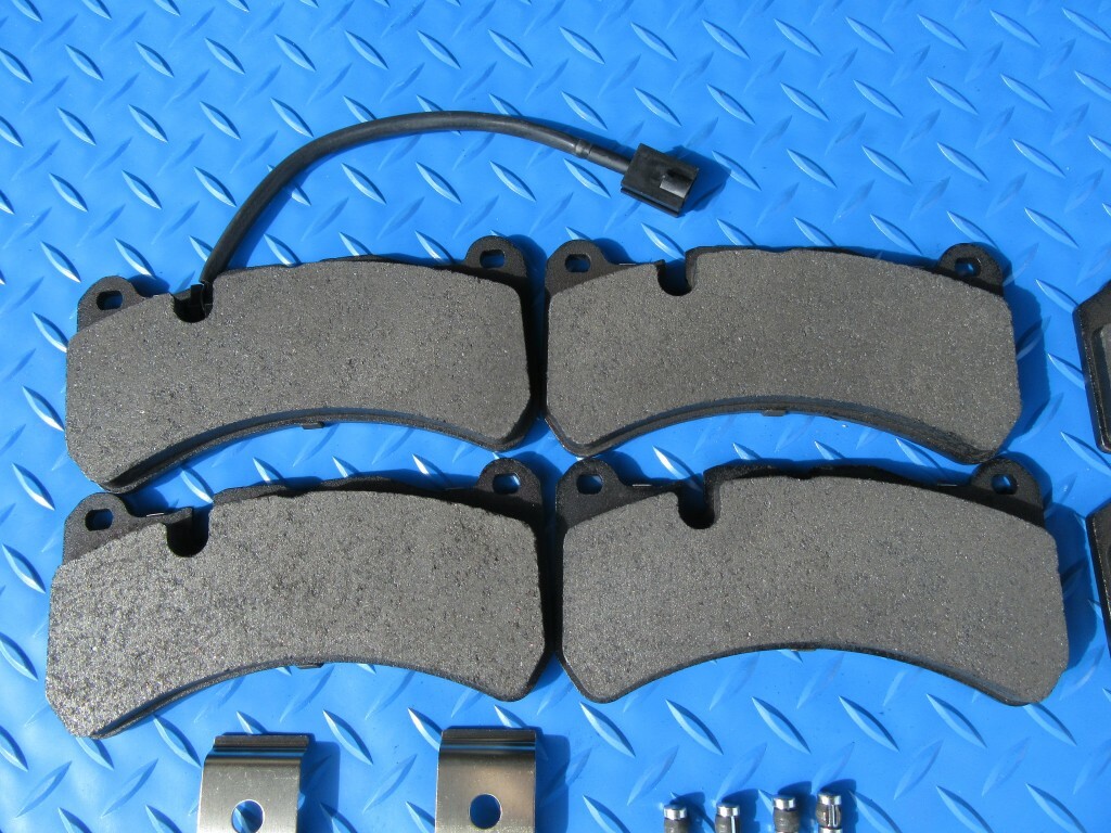 Maserati Ghibli Quattroporte front brake pads brakes