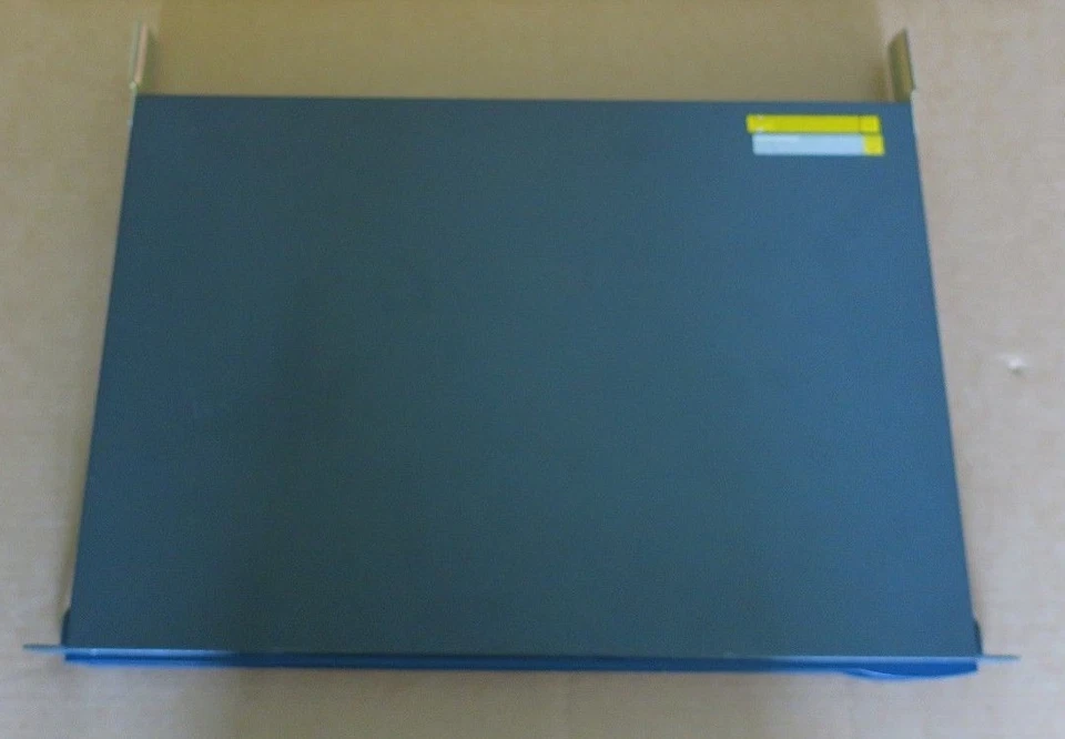 Conmutador Gigabit HP A5120-24G EI 24x 10/100/1000 + 4x Puerto SFP Compartido L4 JE068A Foto 2 de 4