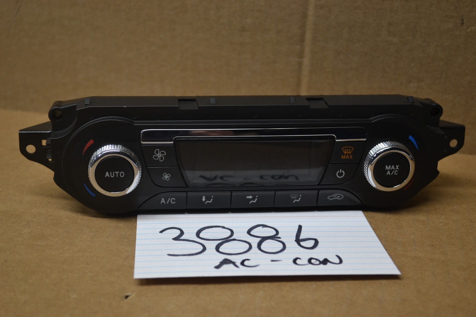 2013 2014 2015 Ford Escape AC and Heater Control Used Stock #3886-AC 