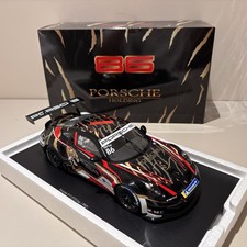 Spark 1:18 Porsche 911 GT3 992 86 Carrera Cup Asia resin unopenable Car Model