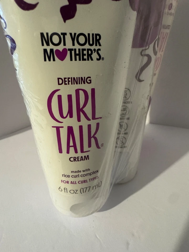 NOT YOUR MOTHER'S CURL TALK JUEGO DE 3 PIEZAS CON MOUSSE, CREMA Y GEL - NUEVO Foto 2 de 4