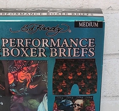 ED HARDY 4 Pack Mens Medium 32-34 Performance Boxer Briefs Underwear Skulls NEW - Picture 4 of 8