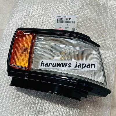 OEM Toyota AE86 Corolla Levin Corner Lens & Body RH 81611-12290 Genuine New JDM
