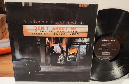 Elton John - Don't Shoot Me I'm Only the Piano Player 1973 1st Press Vinyl LP
