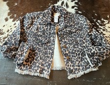 Alice Olivia Jacket Sz  XS Boxy Cropped Rough Edge Leopard Print Jean Jacket