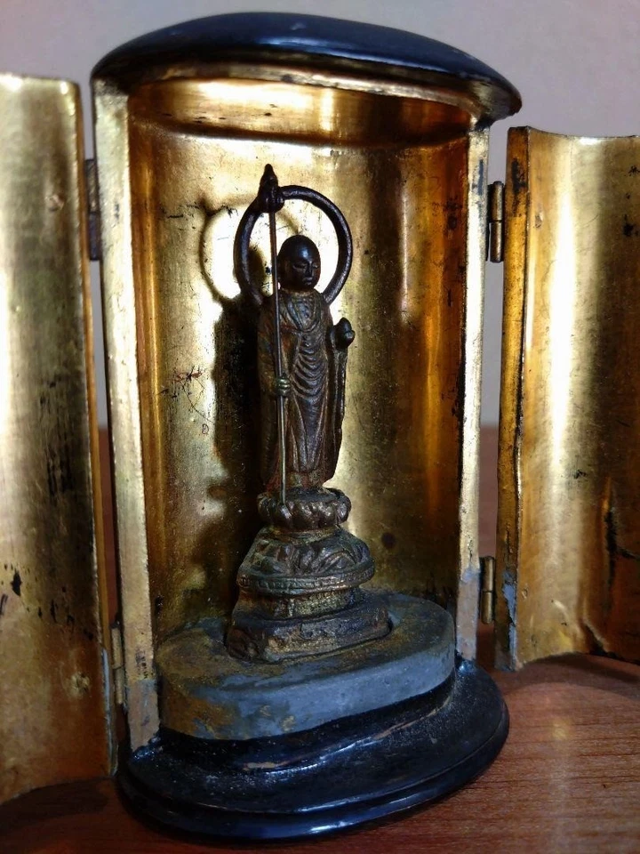 Estatua japonesa vintage de cobre Jizo Bodhisattva H2,3 pulgadas con Zushi H3,5 x 2,1 x 1,4 pulgadas FS Foto 4 de 4