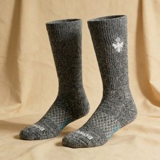 Size L - Bombas Calf Socks Comfortable Grey Knit Fashion Essentials