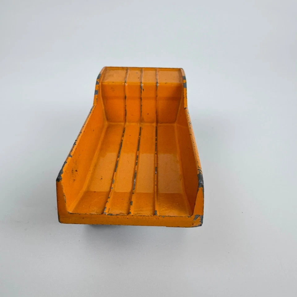 French Dinky 34 Berliet Dump Truck - no box - image 4 of 4