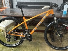 Trek Marlin 5 Mountain Bike