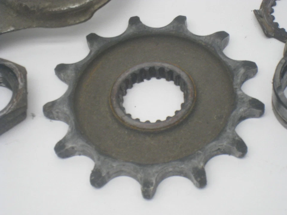 Yamaha YZ250 F YZ 250 2008 piñón de accionamiento primario y accesorios Foto 2 de 4