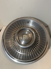 1963-1964 Cadillac 16 Hub Cap Hubcap Qty 1 1963-1964 Cadillac 16 Hub Cap Hubcap Qty 1