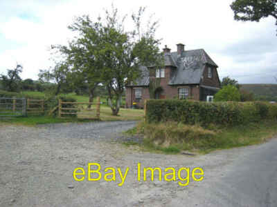 Photo 6x4 Wearing their heart on their roof Don't know whether ''Jarman'' i c2007