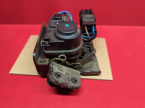 2006 - 2017 Chevrolet Buick GMC Cadillac Liftgate Latch Lock Actuator 13584872 - Picture 4 of 6