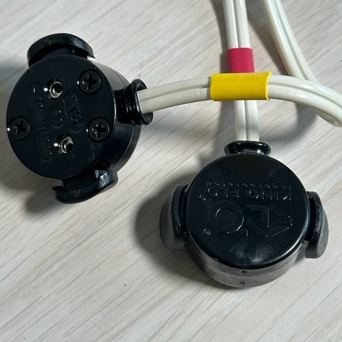 Kino Flo Fluorescent HAR-2402 2ft Double Locking Wire Harness for Film Light - Picture 2 of 5