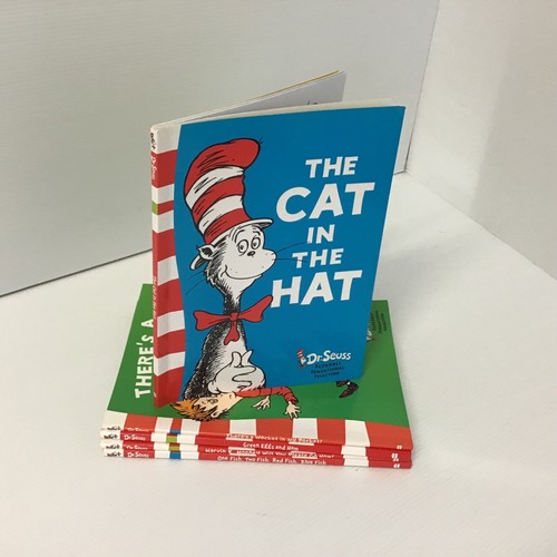 Dr Seuss The Cat In The Hat Green Eggs and Ham Plus More - Picture 2 of 16