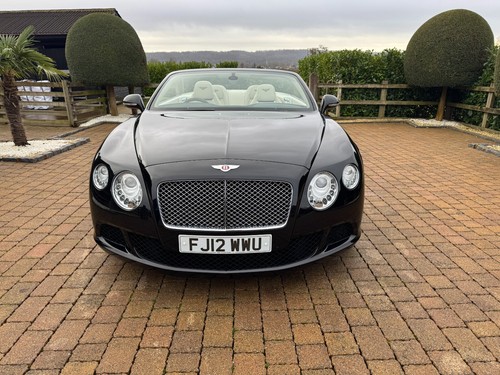 2012 BENTLEY GTC W12 BLACK/LINEN 51K MLS MULLINER PACK FSH STUNNING GREAT SPEC - Picture 3 of 24
