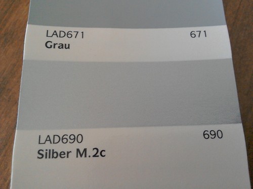 Lada Solvent Basecoat Aerosol & Tin Select Colour - Picture 31 of 31