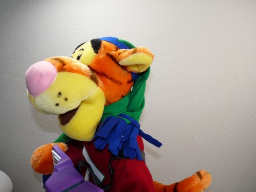Disney Telco 1995 Animated Tigger mit Akkordeon Musik & Animationsarbeit Winnie Pooh - Bild 10 von 11