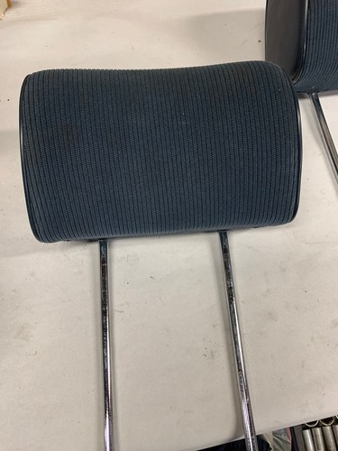 BMW 3er E21  Kopfstütze vorne Stoff Pacific Blau Fahrersitz Beifahrersitz