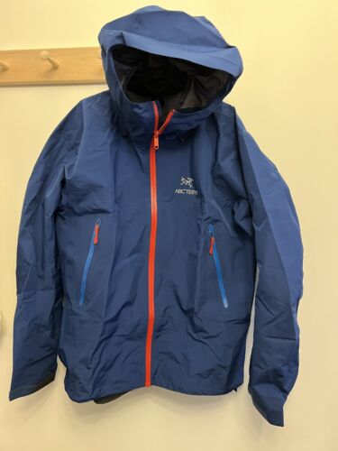 Rare Arcteryx Beta LT Jacket Shell Goretex Rain Hike Snow Coat Men’s Size L