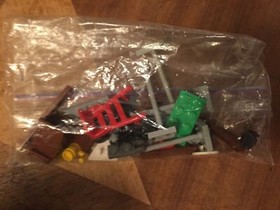 LEGO- CITY- CITY MINIFIGURE COLLECTION- 8401- 100% COMPLETE