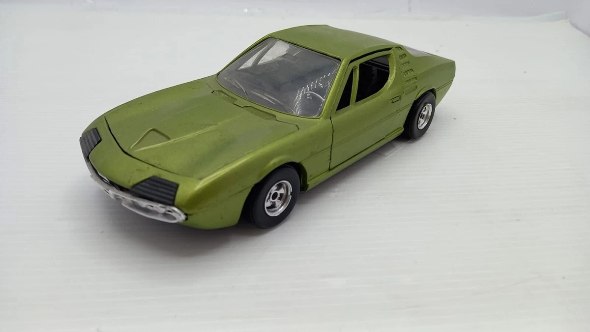 POLITOYS Alfa Romeo Montreal N°6 – Échelle 1:25, Occasion