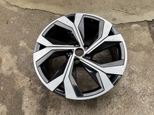 1 x Renault Espace Austral