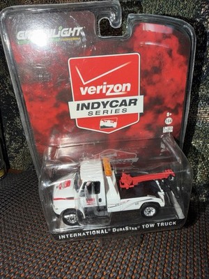 Greenlight 29823 International Durastar 4400 IndyCar Tow Truck 1/64 Wrecker NIB