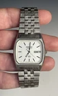 Vintage Men's Seiko SQ Watch 8123-522 L R 20th C. Retro Gentlemen's Wristwatch