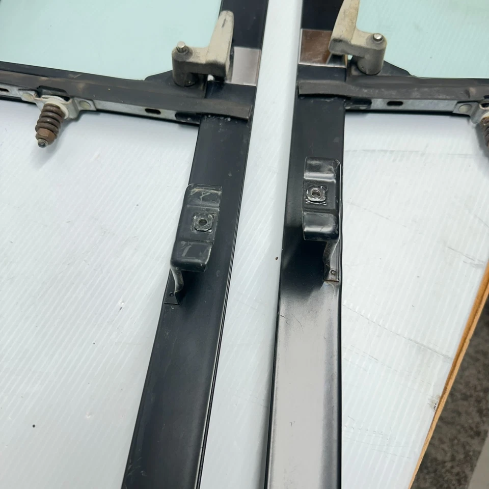 1992-1997 OBS FORD F150 F250 F350 DRIVER PASSENGER Vent Wing Windows PAIR - Изображение 2 из 4