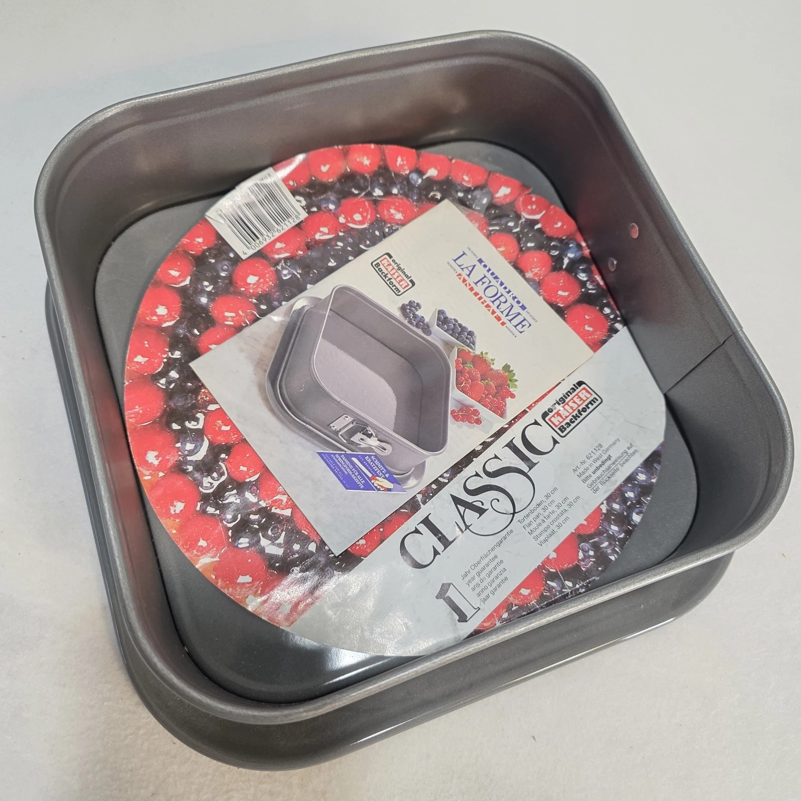 Kaiser Backform 9-inch Nonstick Square Springform Cake Pan Quadro La Forme NEW
Opens in a new window